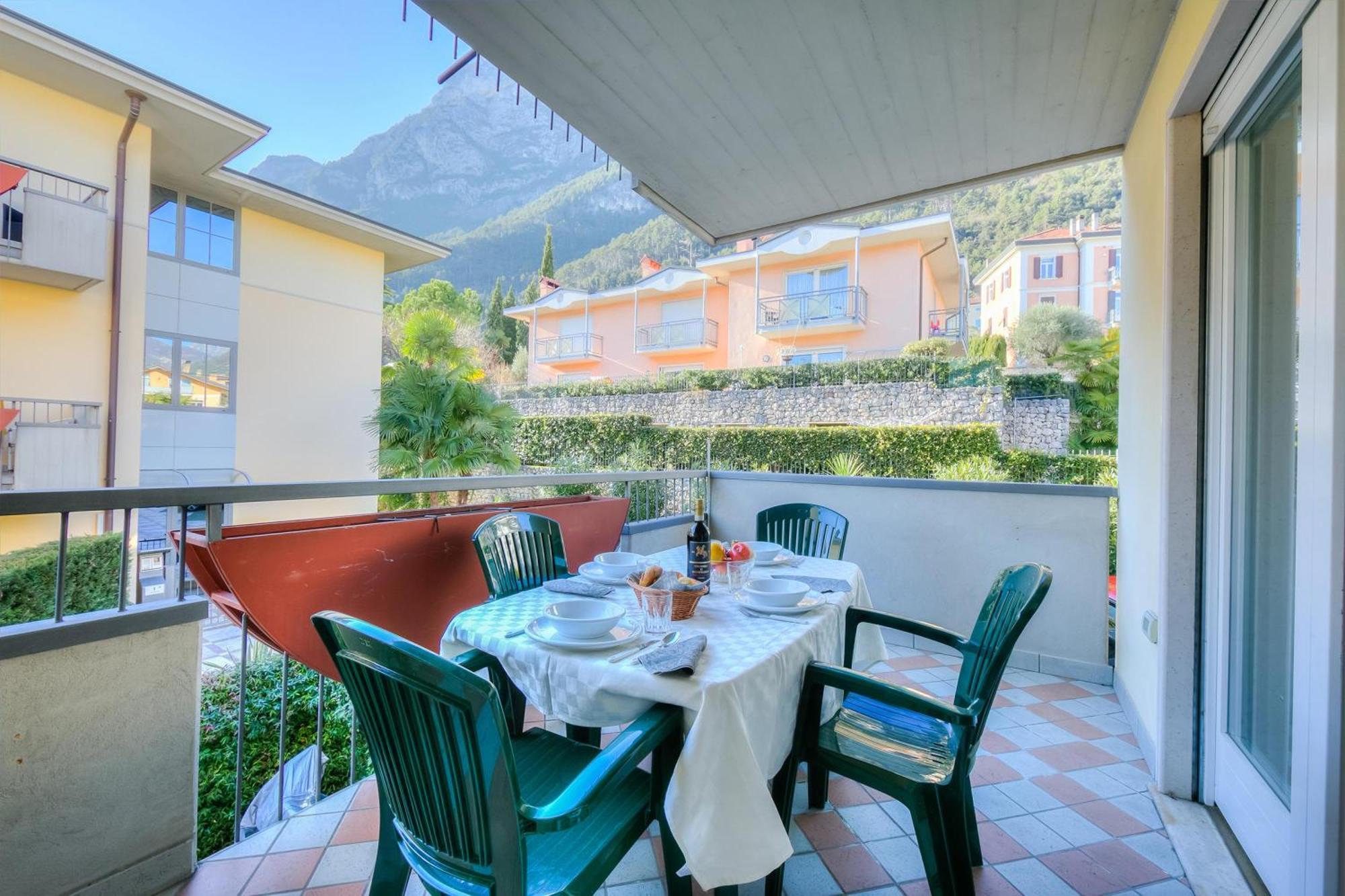 Anna - Lago & Bastione - Happy Apartment